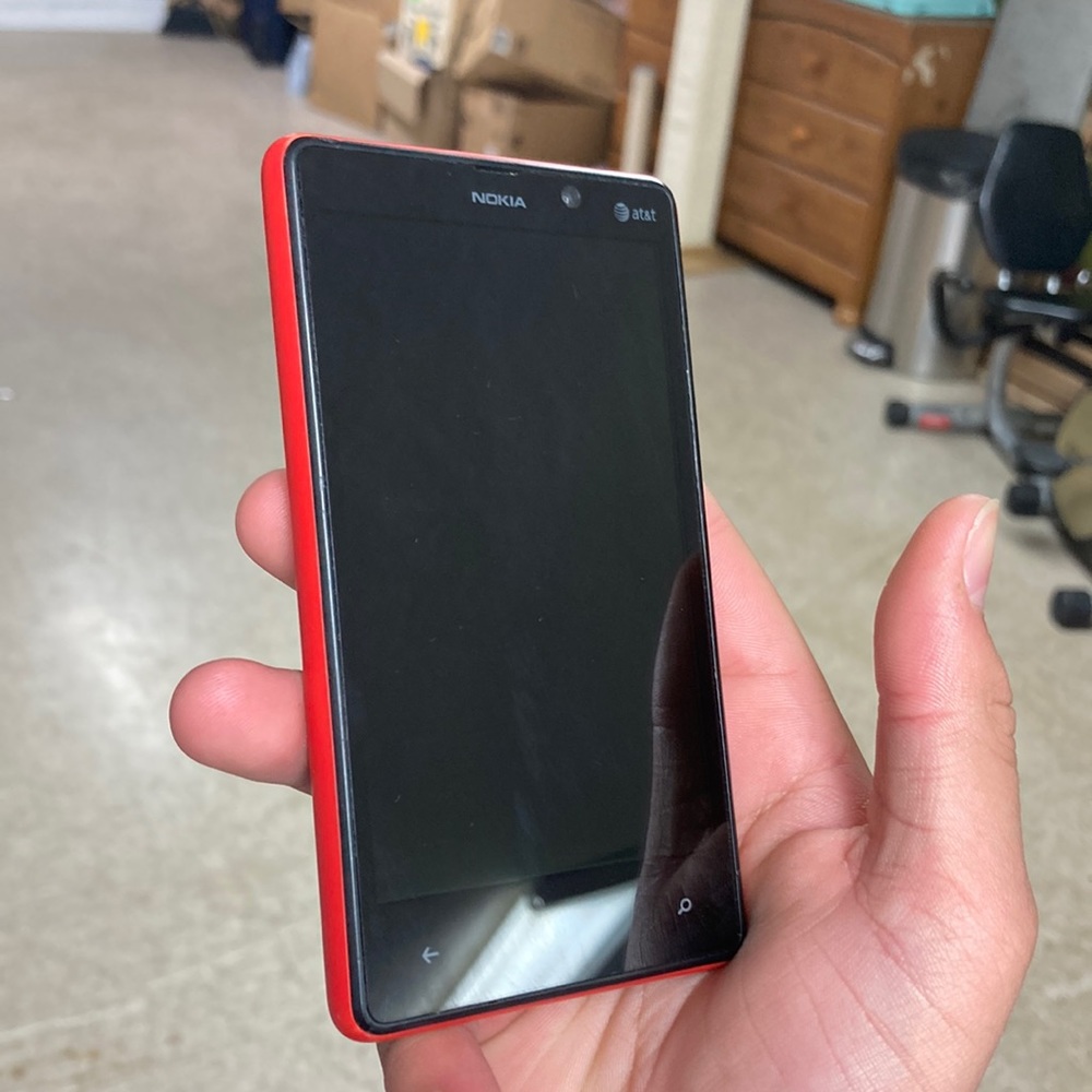 Nokia Lumia 820 (2012)